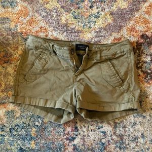 American Eagle shorties